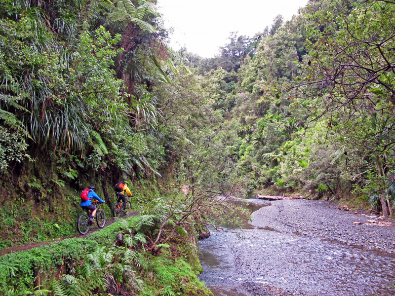 Bennett Slater Pakihi Track5