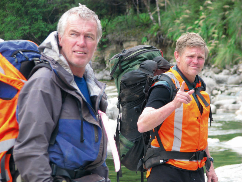 Photo 8 Stacky and Marion on field reconnaisance PC Phil Rossiter RGB