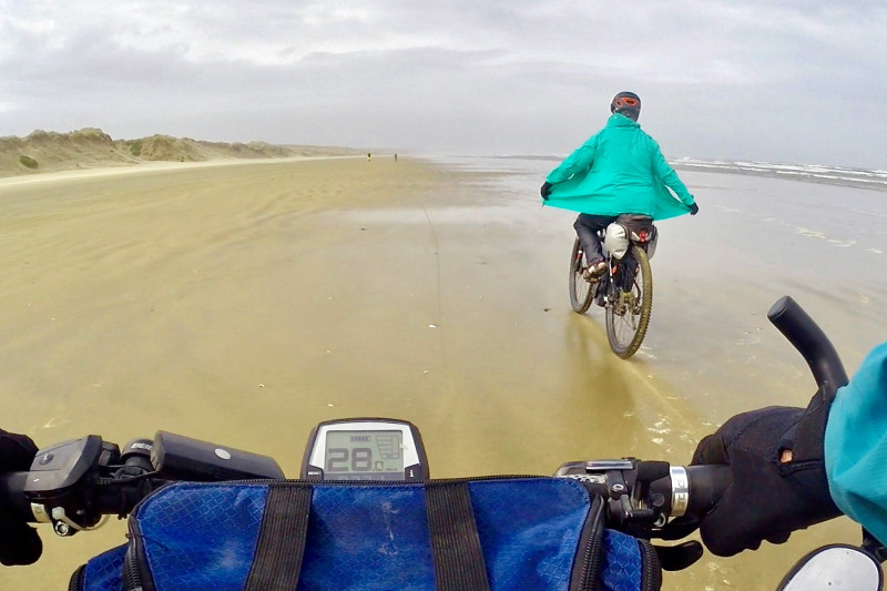 Organic Motorcycel Club 90 mile Beach credit Wendy Carey